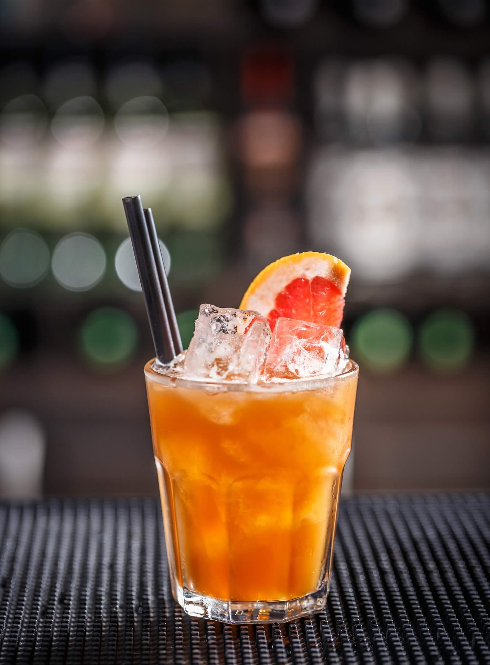 Bebidas Sin Alcohol: Alternativas con Sabor para Disfrutar de una Buena Comida