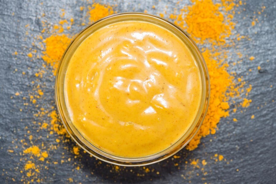 El Arte de las Salsas Caseras: Cómo Transforman un Plato Sencillo en una Receta Memorable