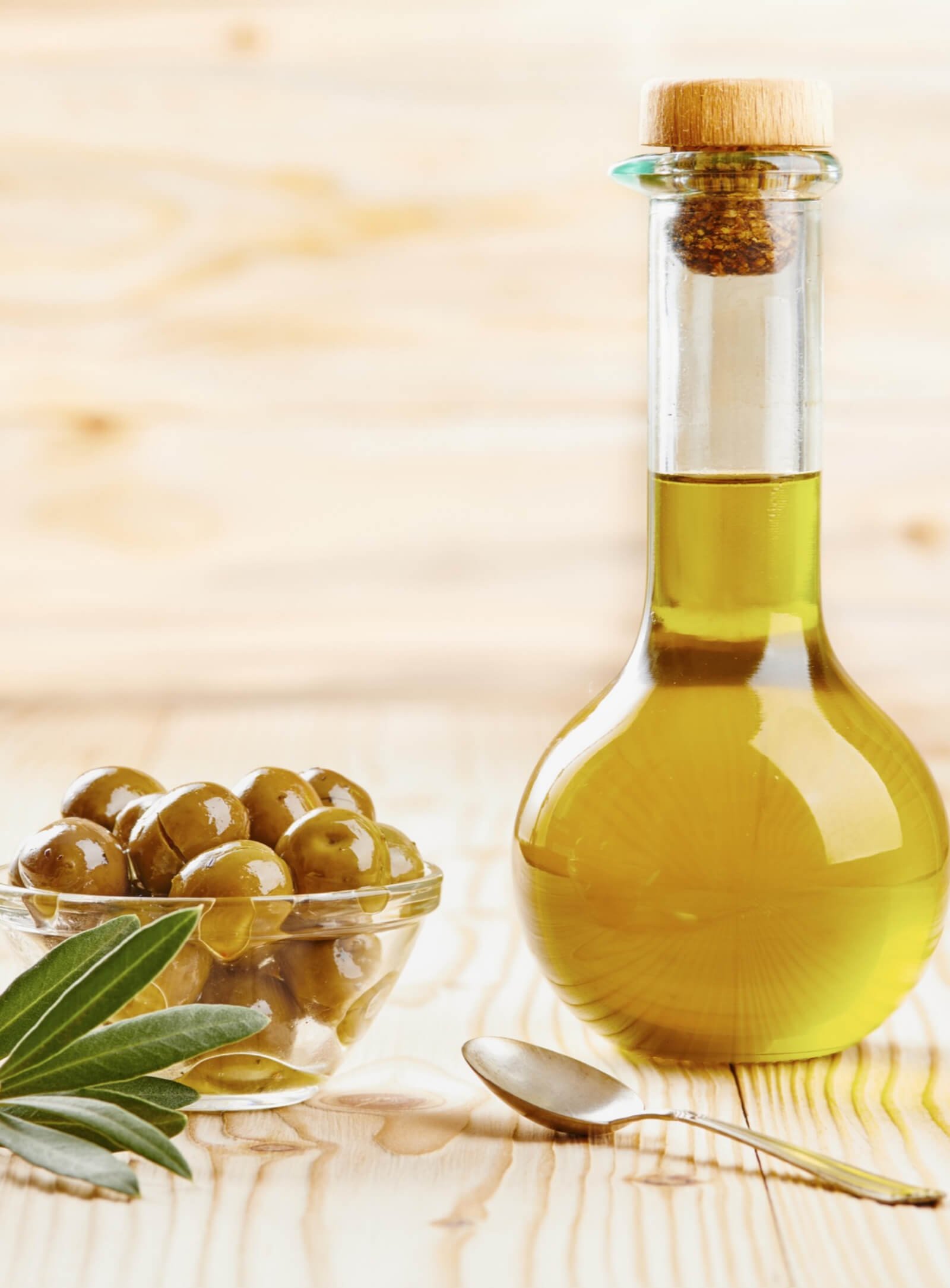 Aceite de Oliva Virgen Extra: Cómo Reconocer la Calidad y Sacarle el Máximo Partido en la Cocina